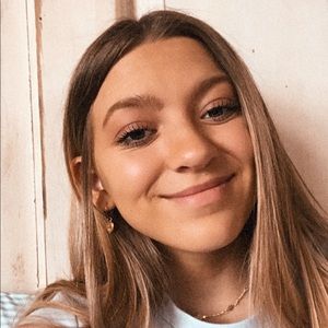 Meet your Posher, Lilli